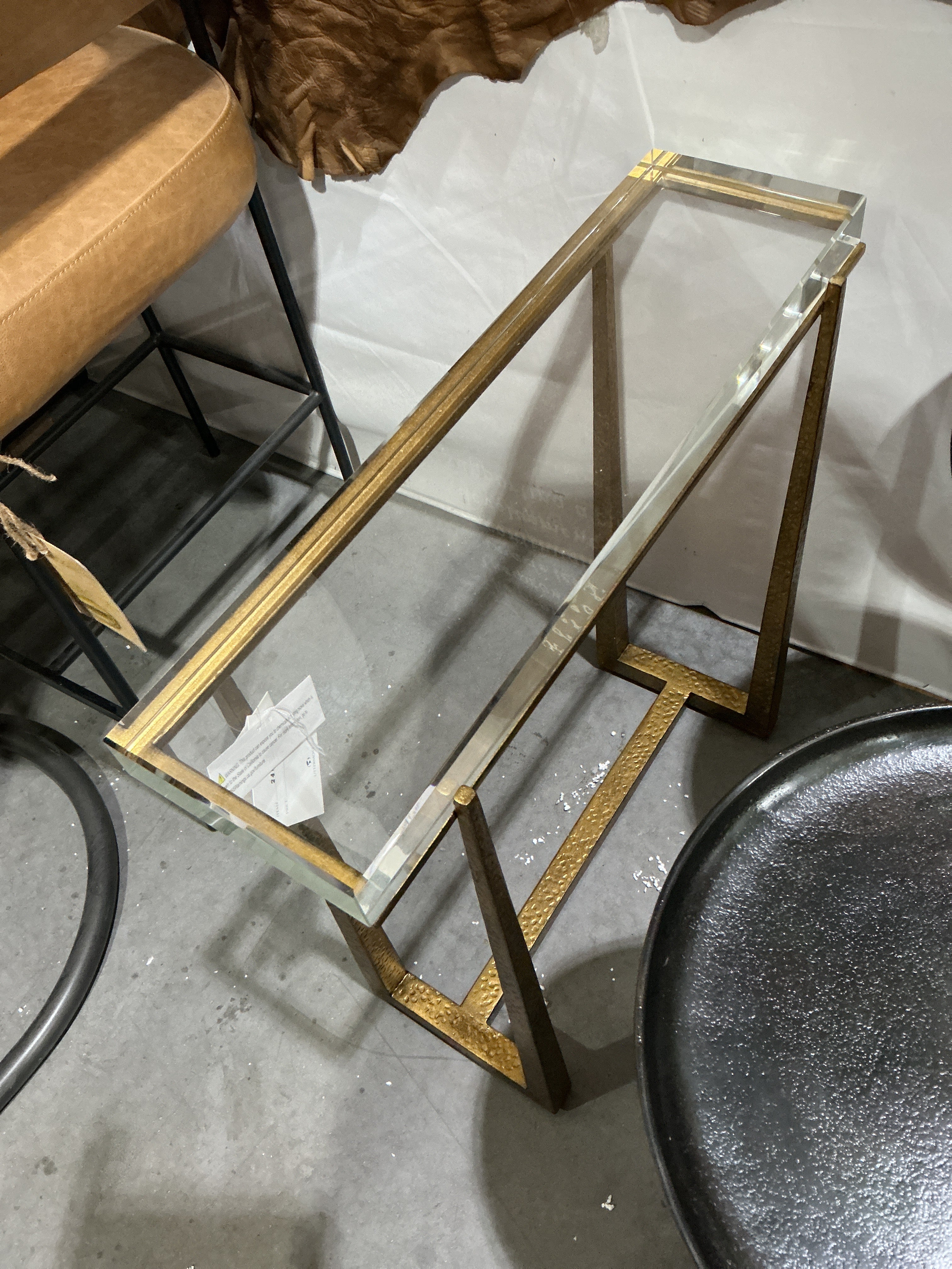 Midas Accent Table – Brumbaugh's Furniture & Design