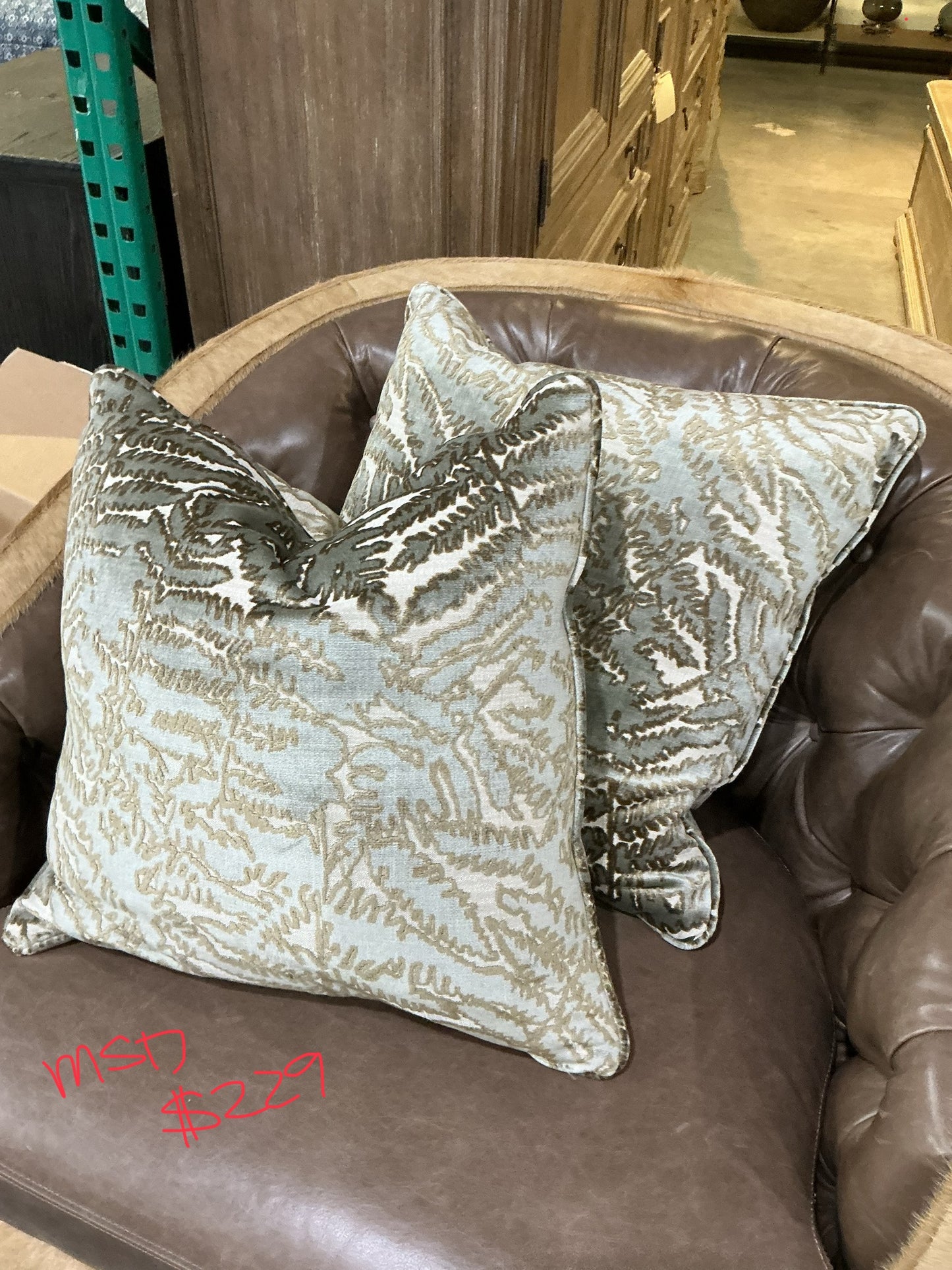 Palm Pillow
