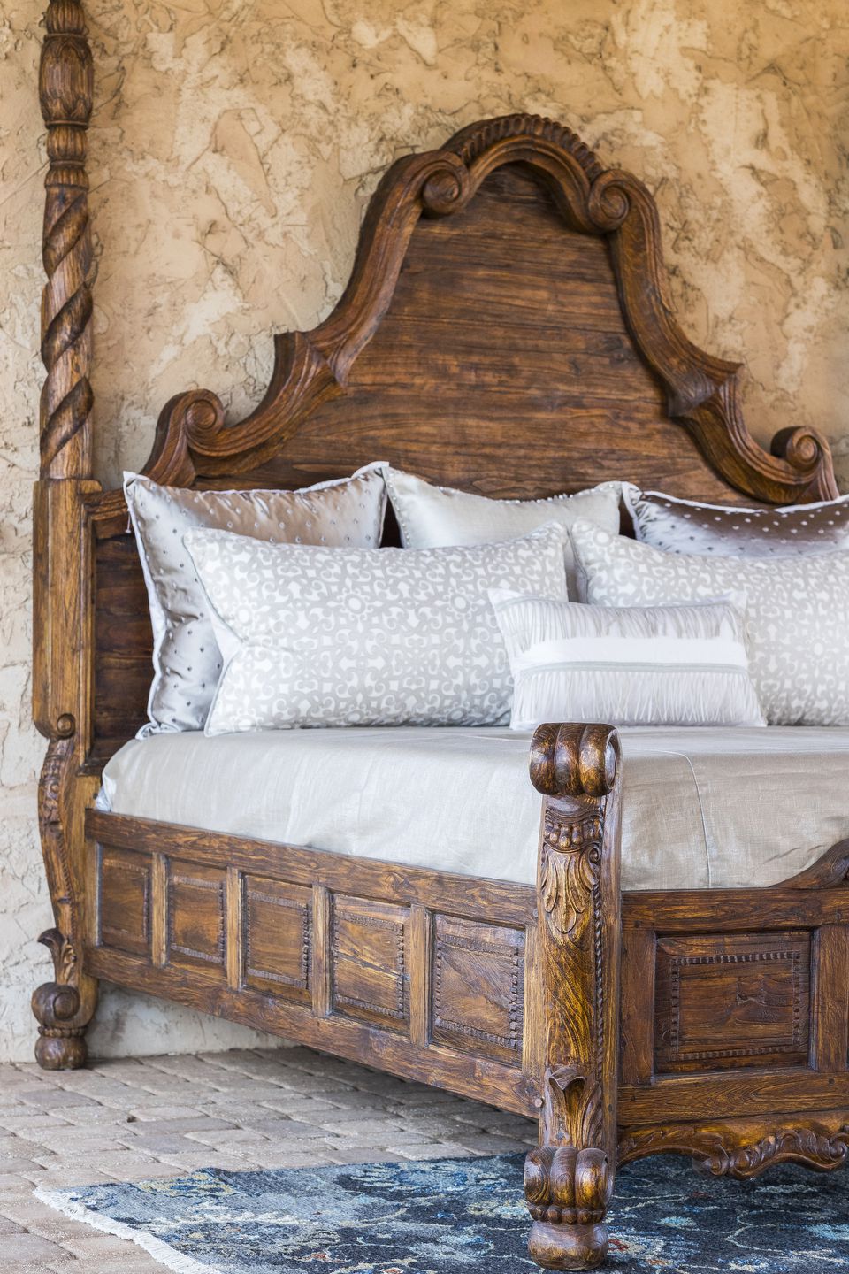 Phoenix Dreams Bed