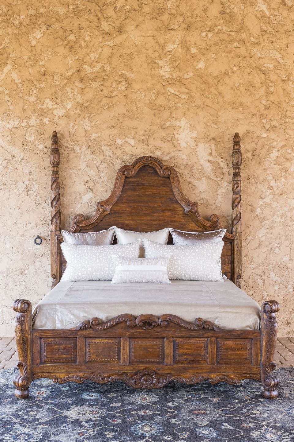 Phoenix Dreams Bed