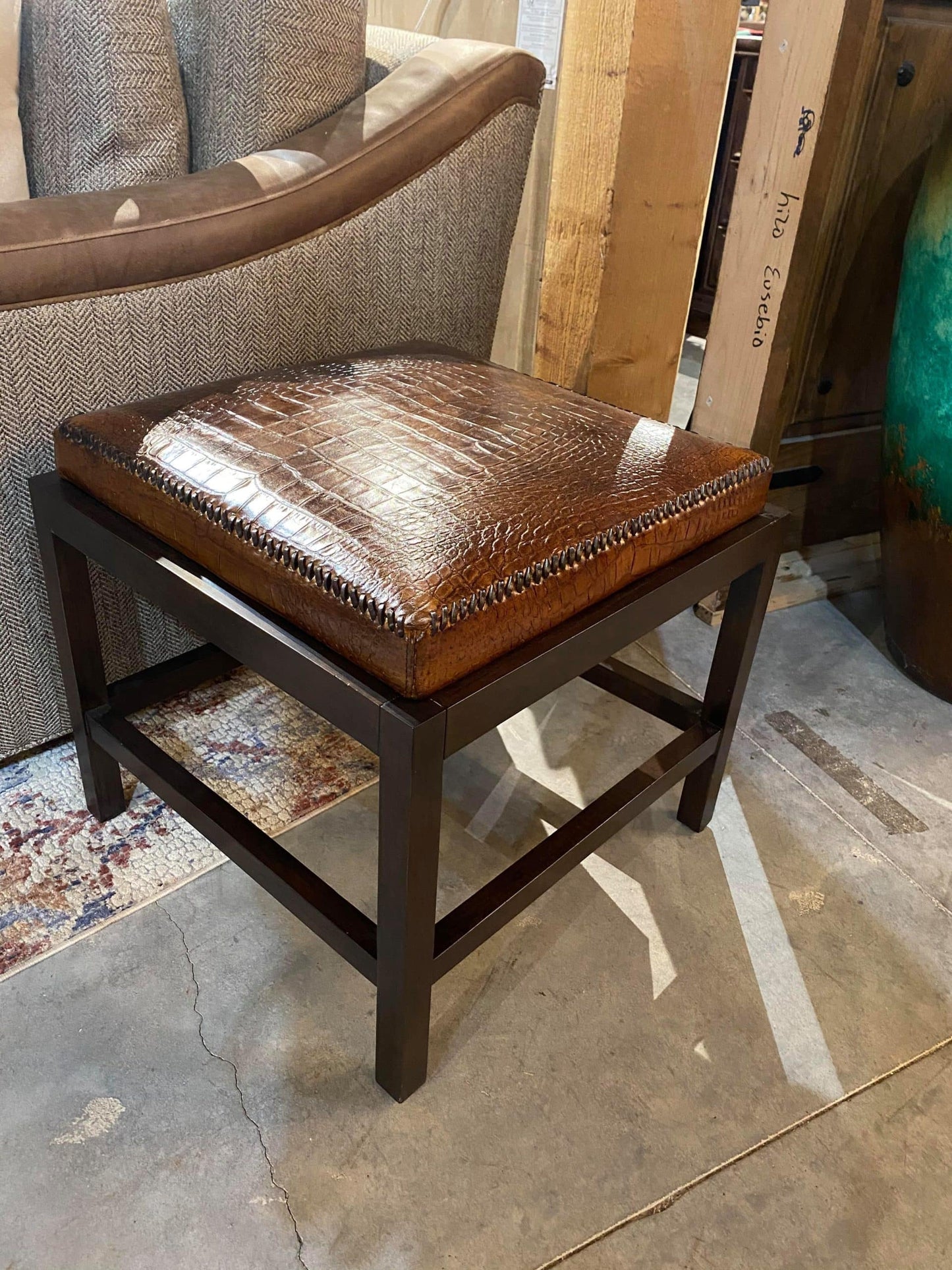 Newbury Single Seater Bench