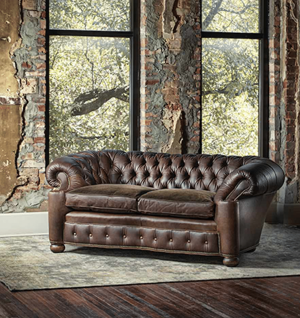 Love Seats / Settees