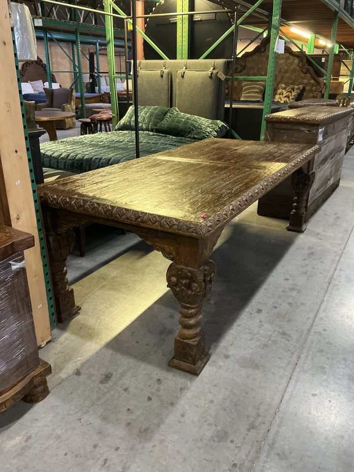 Corinthin Dining Table