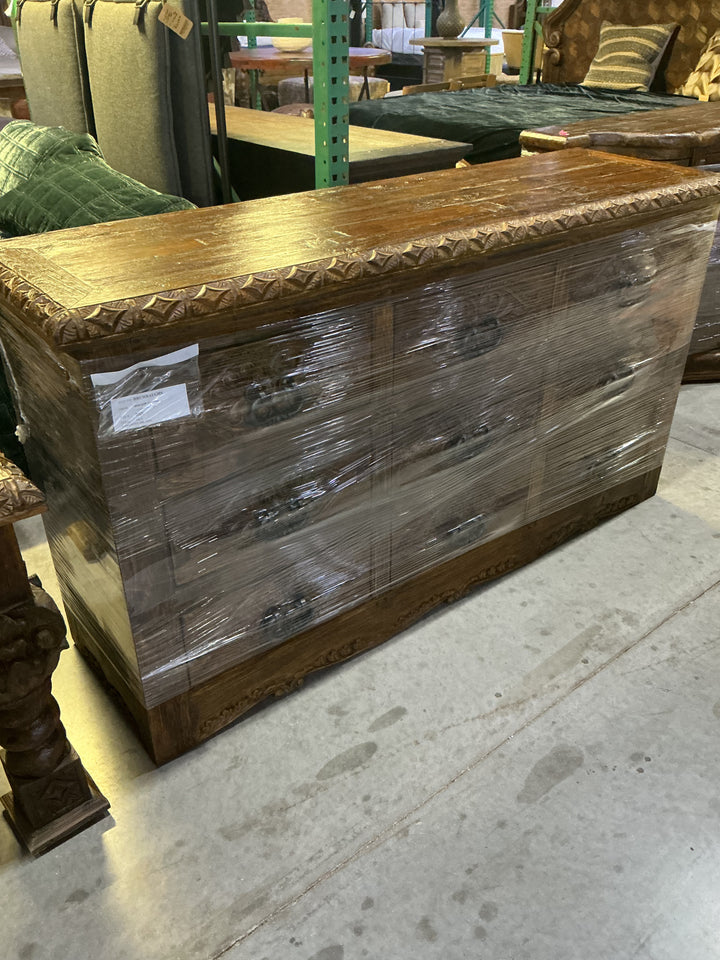 9 Drawer Dresser