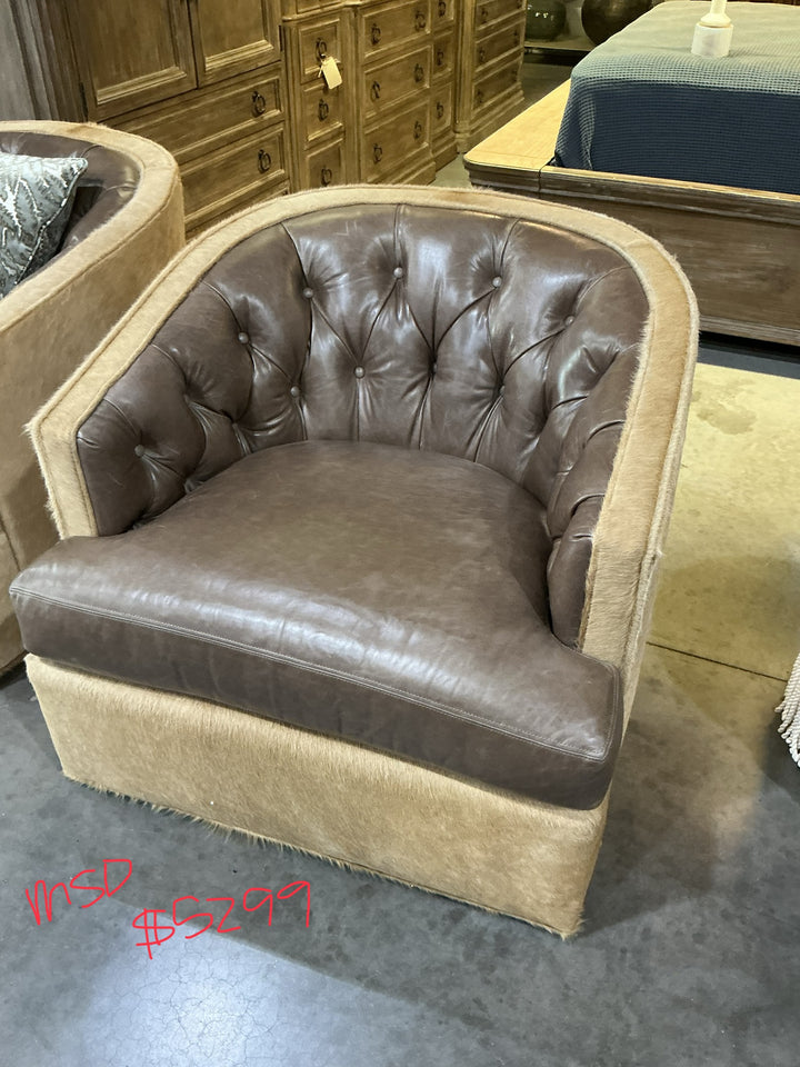 Barrel Swivel Chair