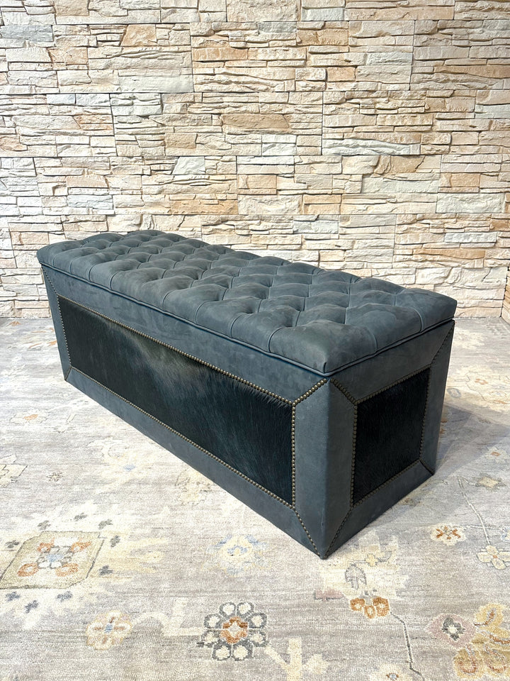 The Arsenal Bench Safe