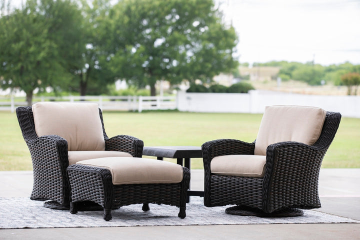 Chestnut Dru Swivel Chair