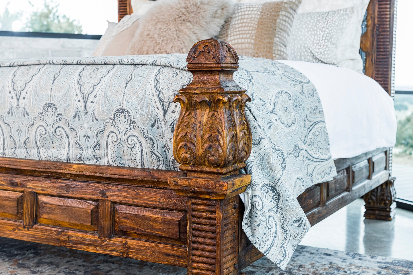 Iron Star Teak Bed