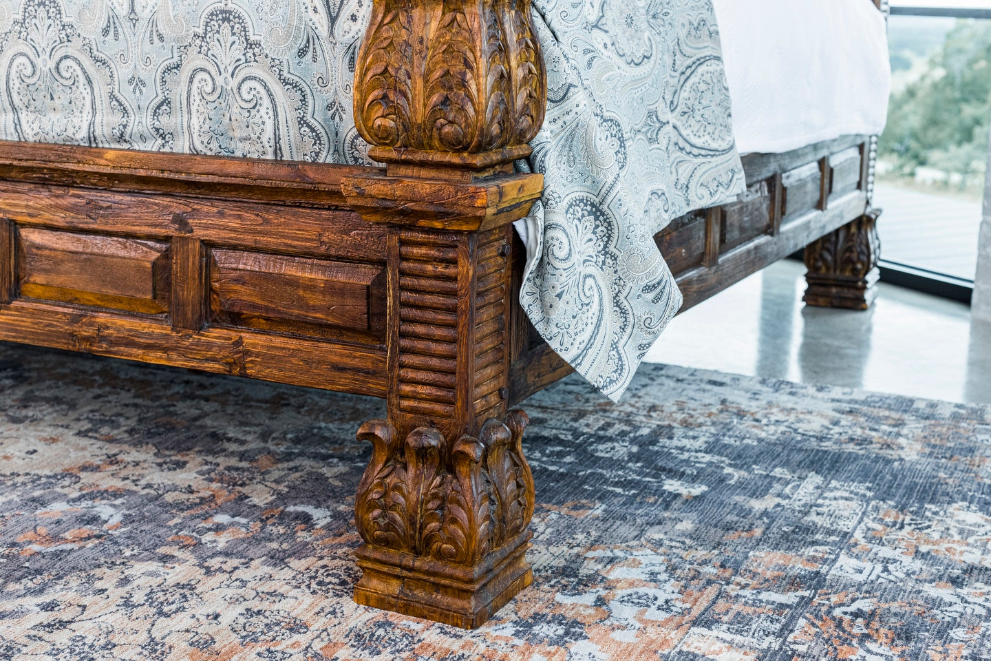 Iron Star Teak Bed