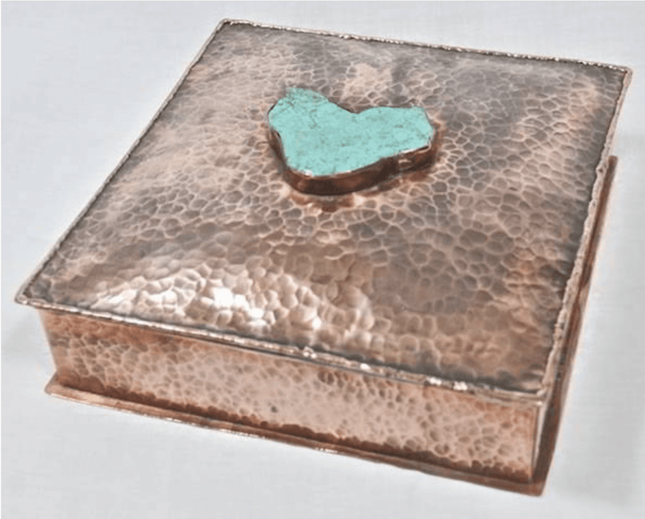 8 X 8 SQ. BOX W/ DIMPLES & LRG STONE COPPER-076-T-CO