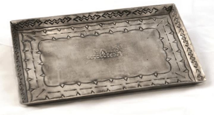 MEDIUM STAMPED TRAY-023