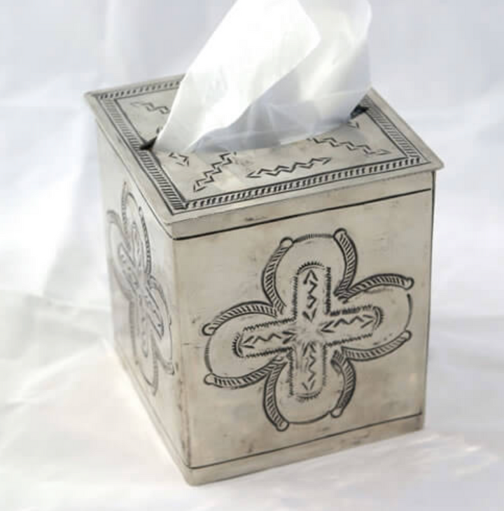 SQUARE STAMPED TISSUE BOX COVER -017